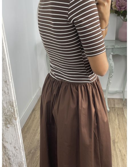 Vestido tipo polo y globo chocolate