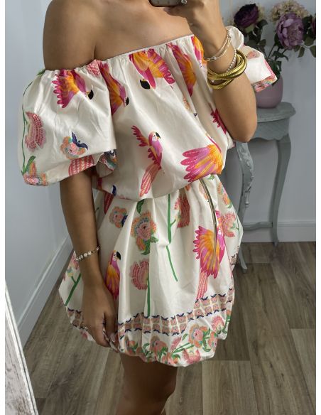 Vestido Globo fondo claro