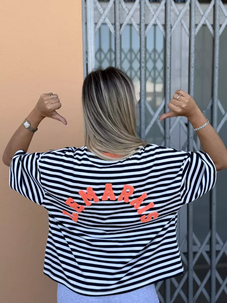 Camiseta Lemarais azul y naranja