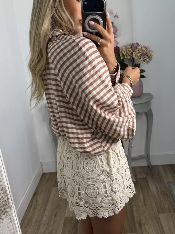 Short crochet Manila