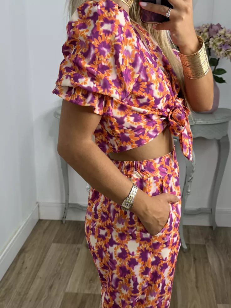Conjunto Cairo  estampado naranja y buganvilla