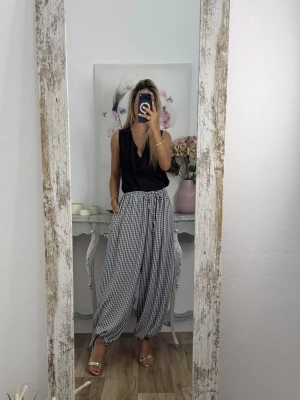 Pantalón Jamaica negro grisáceo