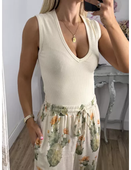 Camiseta basica pico beige