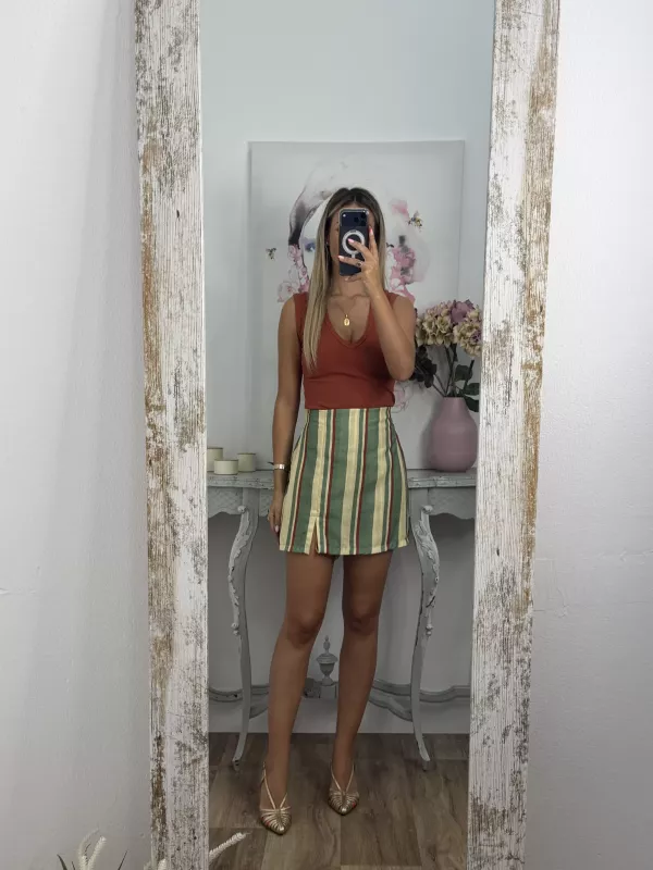 Falda Pantalón de rayas verde, naranja y amarilla
