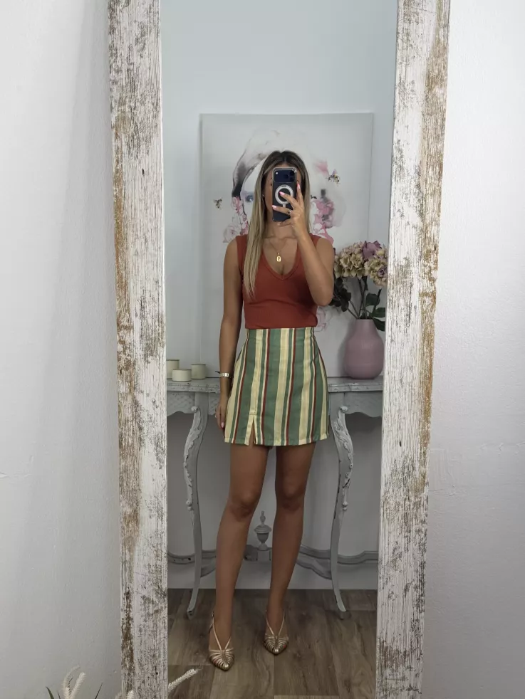 Falda Pantalón de rayas verde, naranja y amarilla