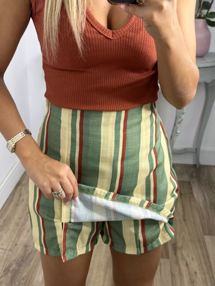 Falda Pantalón de rayas verde, naranja y amarilla