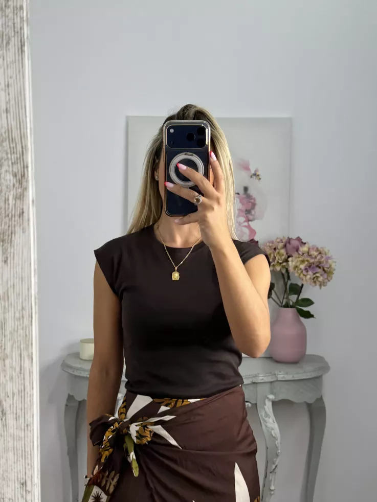 Camiseta Evelin choco