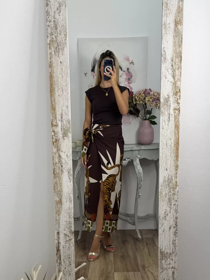 Camiseta Evelin choco
