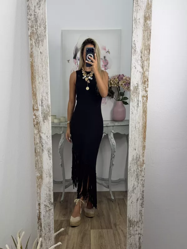 Vestido Malta negro flecos