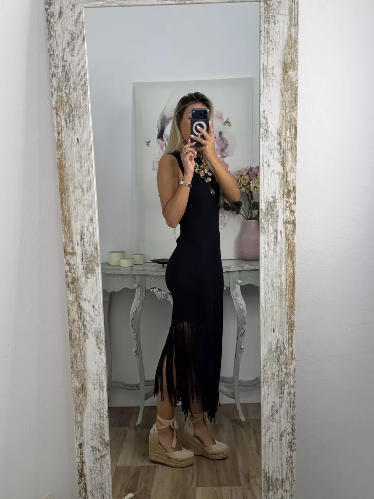 Vestido Malta negro flecos