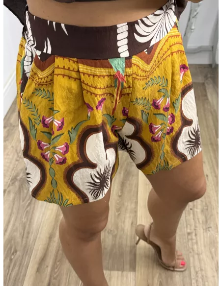 Short tropical mostaza y choco