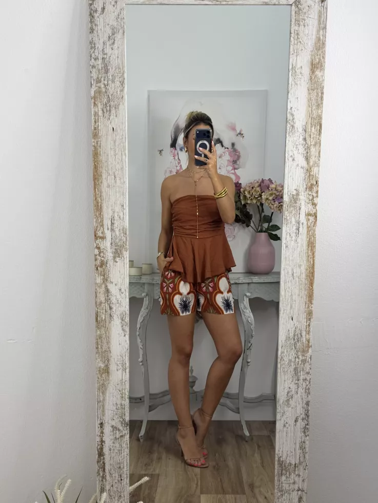 Short tropical teja