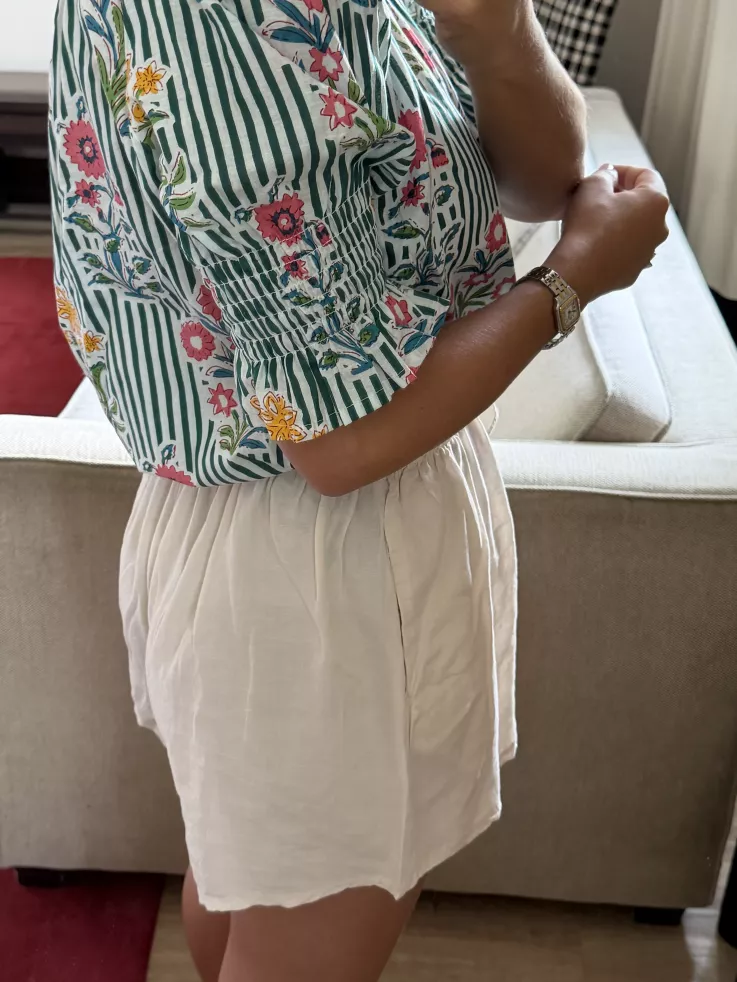 Short fluido beige