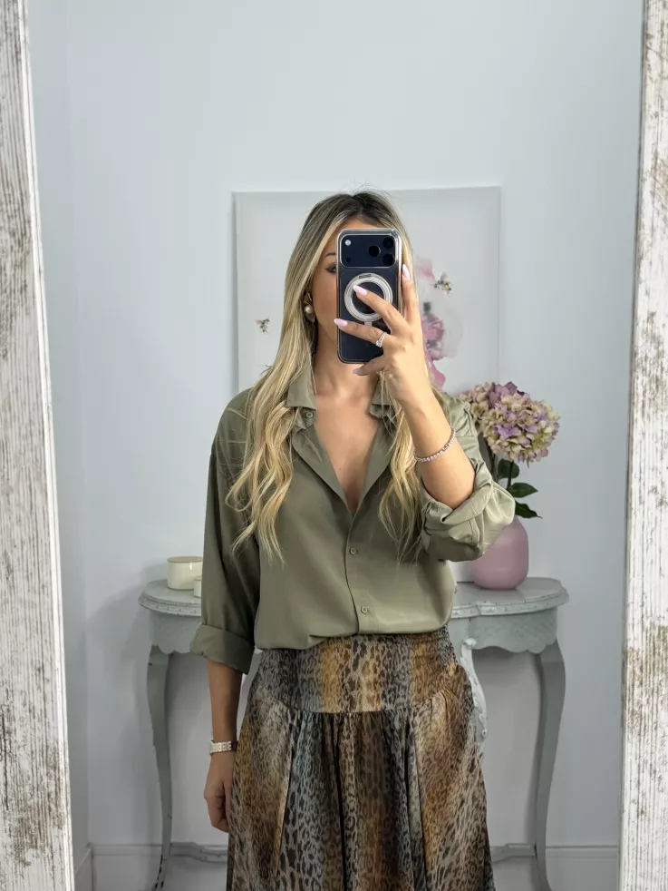 Camisa oversize fluida verde