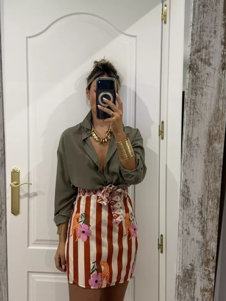 Camisa oversize fluida verde