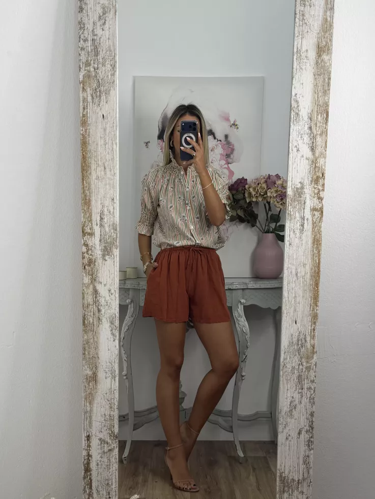Short fluido teja