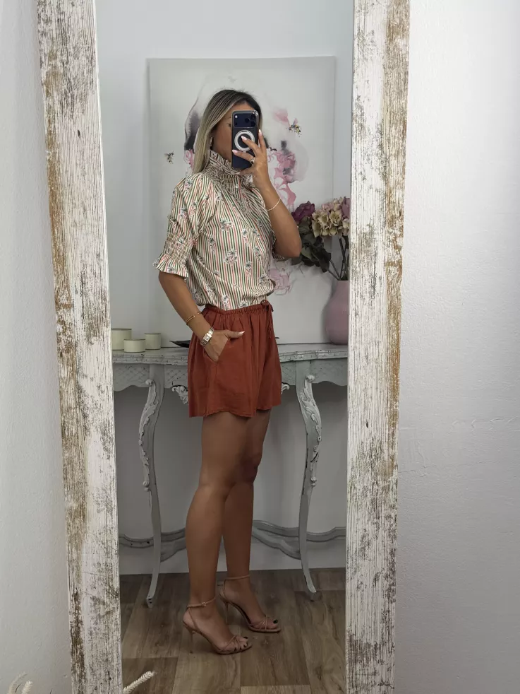 Short fluido teja