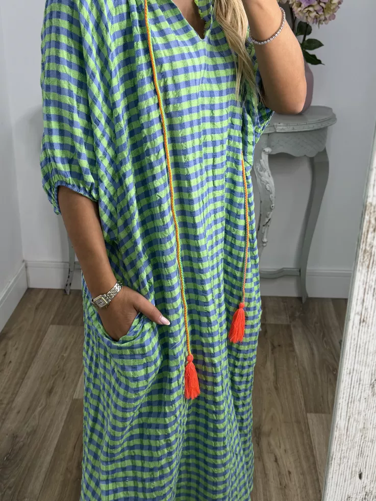 Vestido Filipinas cuadros azules