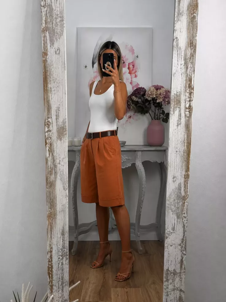 Bermuda naranja