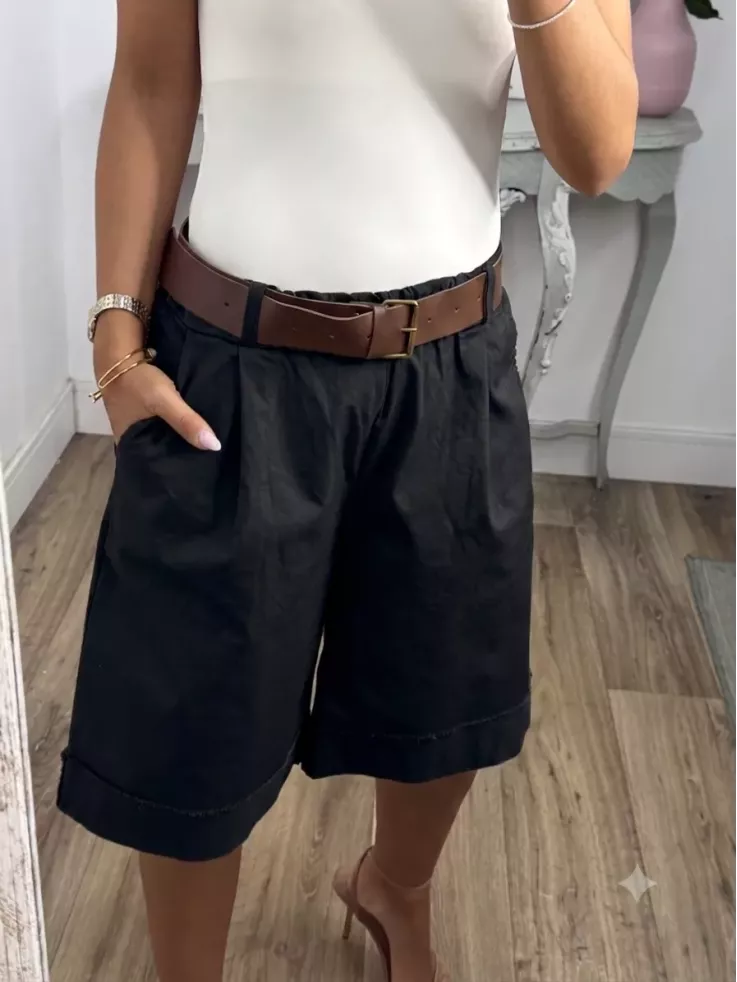 Bermuda negra