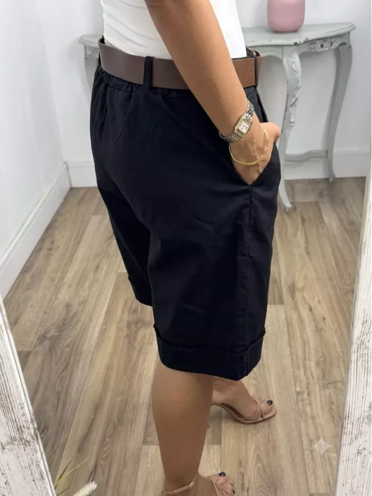 Bermuda negra