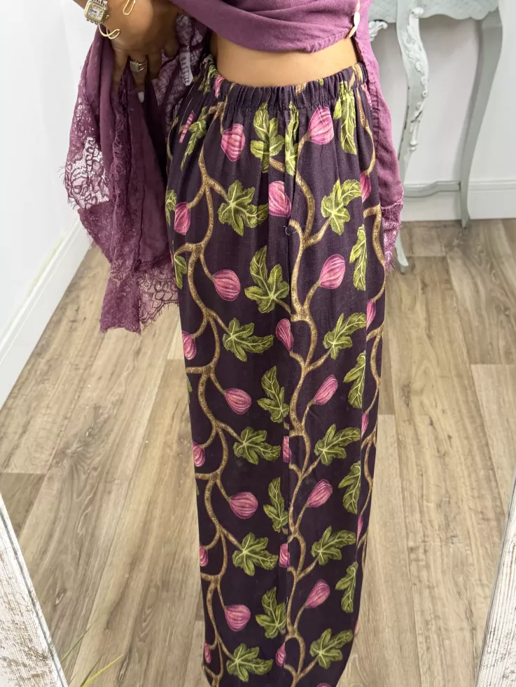 Pantalón Brunna berenjena estampado