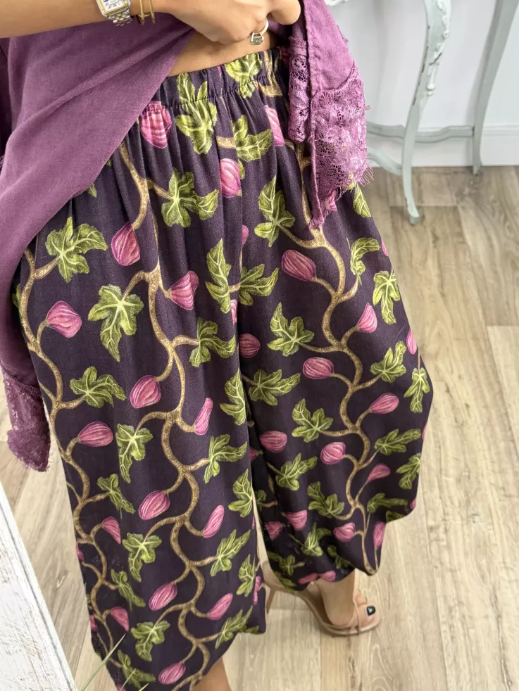 Pantalón Brunna berenjena estampado