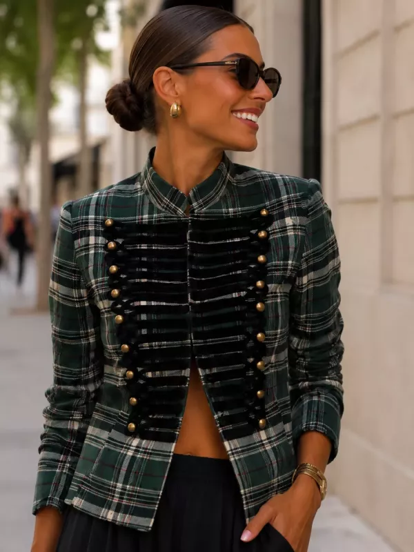 Chaqueta cuadros verde detalle negro