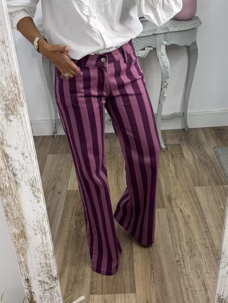 Jeans raya buganvilla