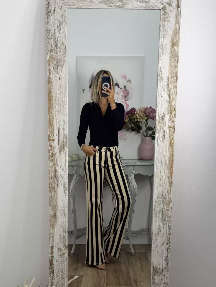 Jeans raya vainilla y negro