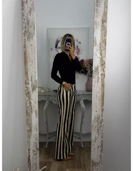 Jeans raya vainilla y negro