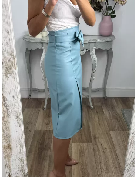 Falda polipiel celeste