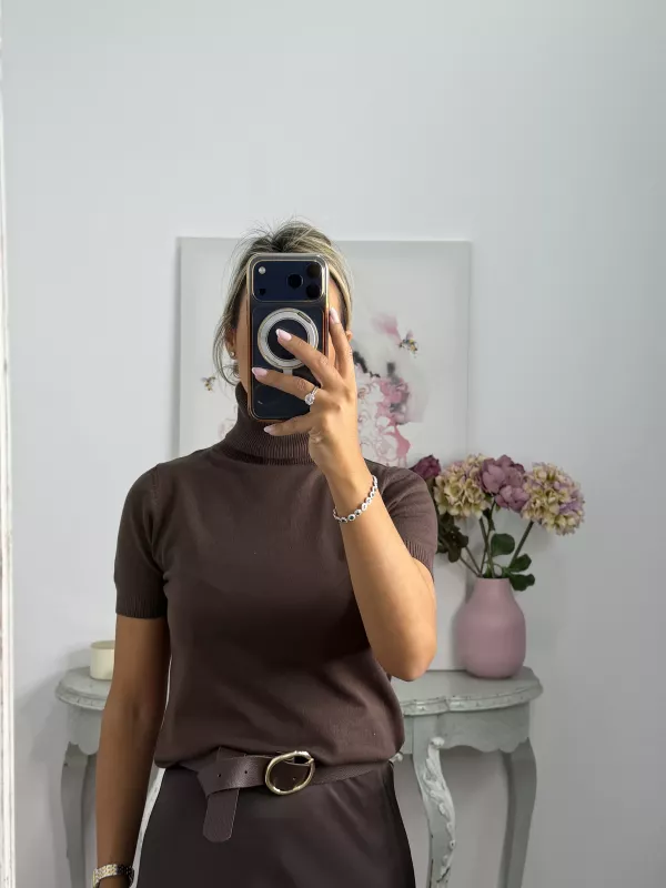 Jersey choco cuello alto manga corta