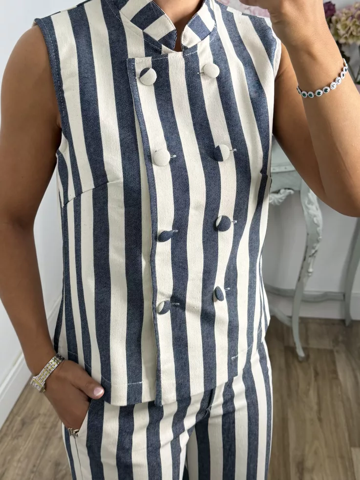 Conjunto Karen de rayas azul y blanco