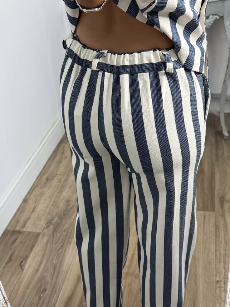 Conjunto Karen de rayas azul y blanco