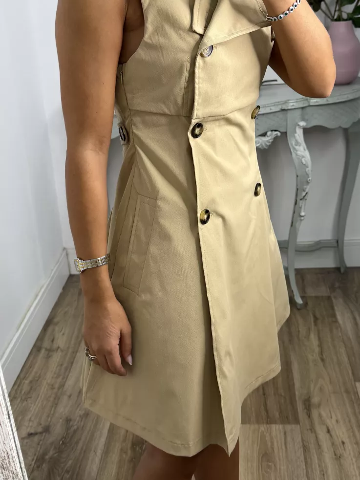 Vestido tipo gabardina camel