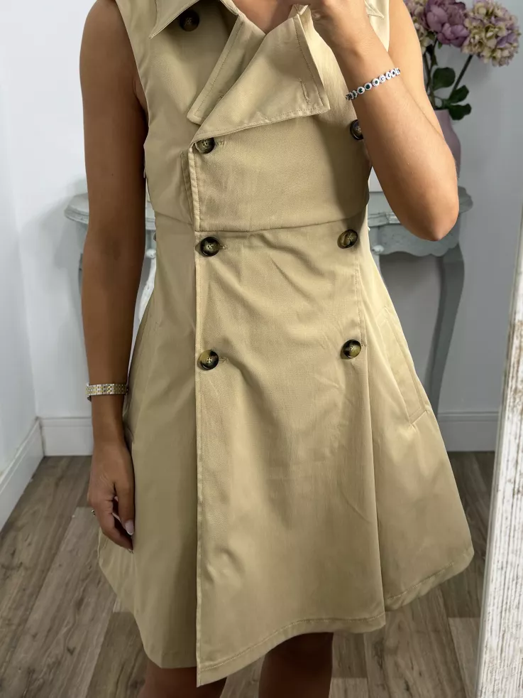 Vestido tipo gabardina camel