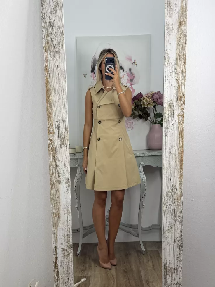 Vestido tipo gabardina camel