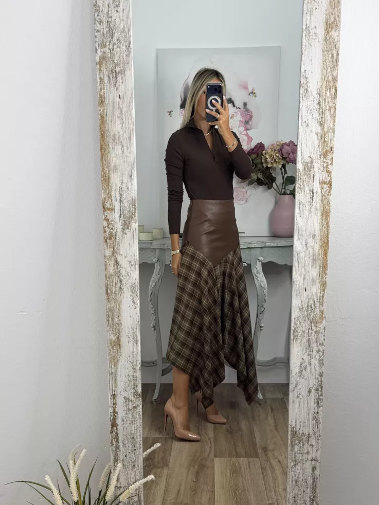 Body choco tipo polo sin botones