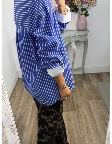 Camisa de rayas con puño ancho blanco