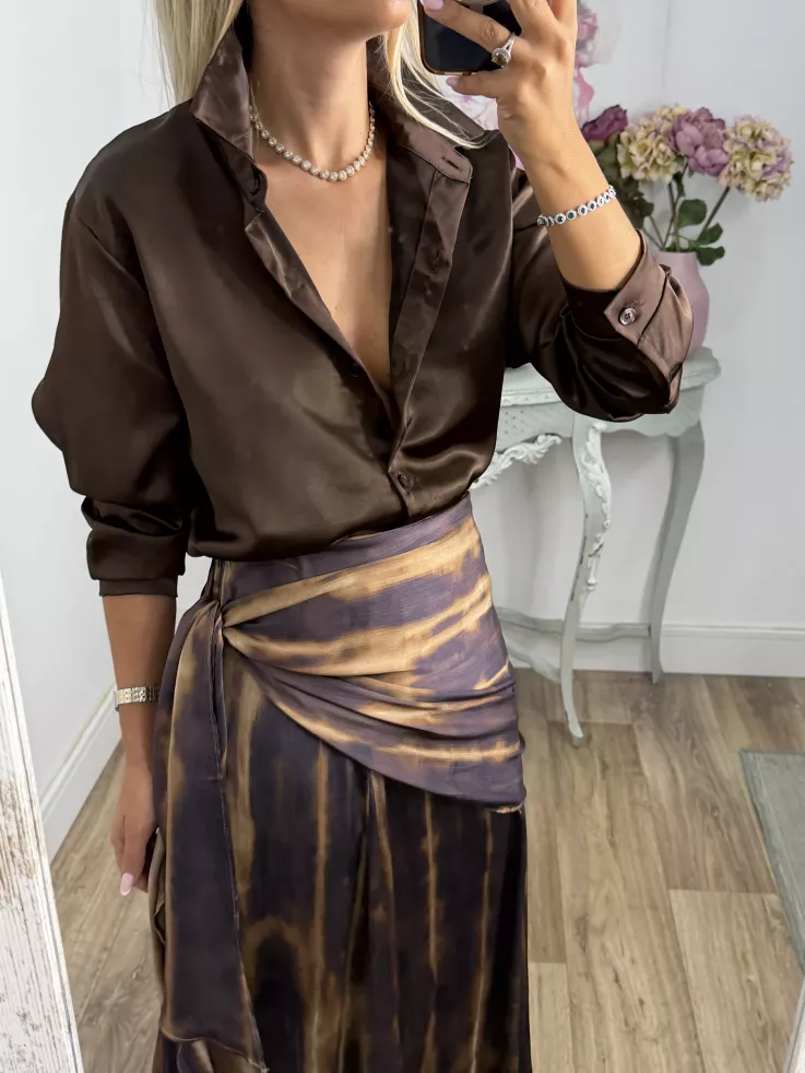 Camisa Kamelia satinada choco