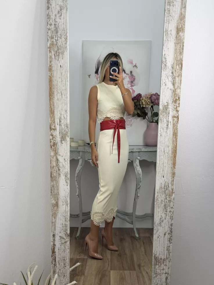 Conjunto Alicia top y falda beige