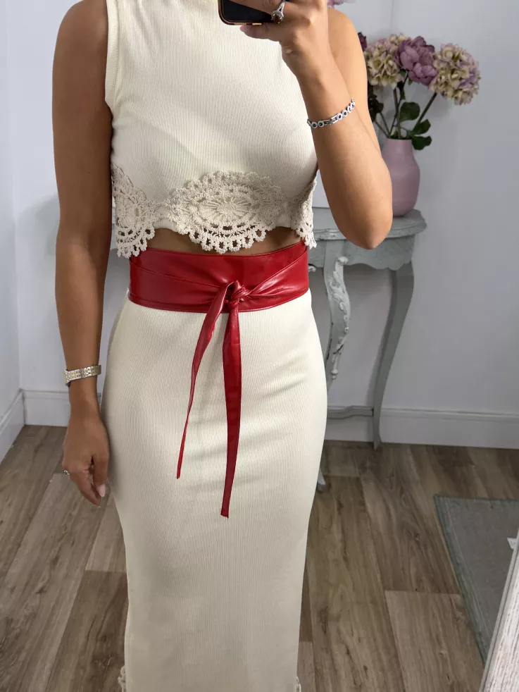 Conjunto Alicia top y falda beige
