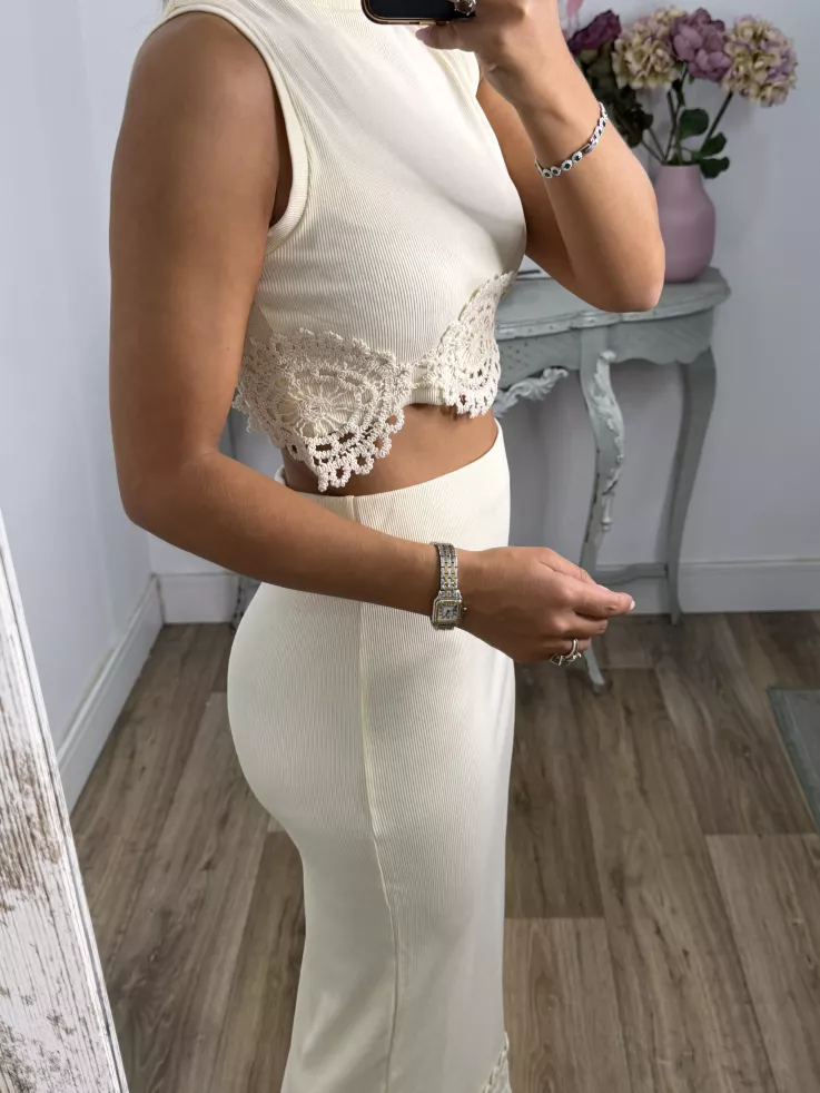 Conjunto Alicia top y falda beige