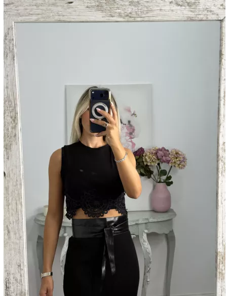 Conjunto Alicia top y falda negro