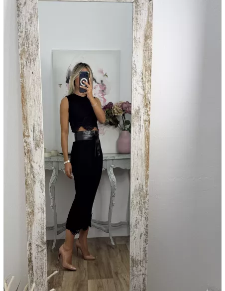 Conjunto Alicia top y falda negro