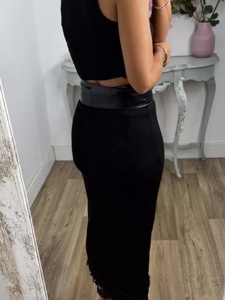 Conjunto Alicia top y falda negro