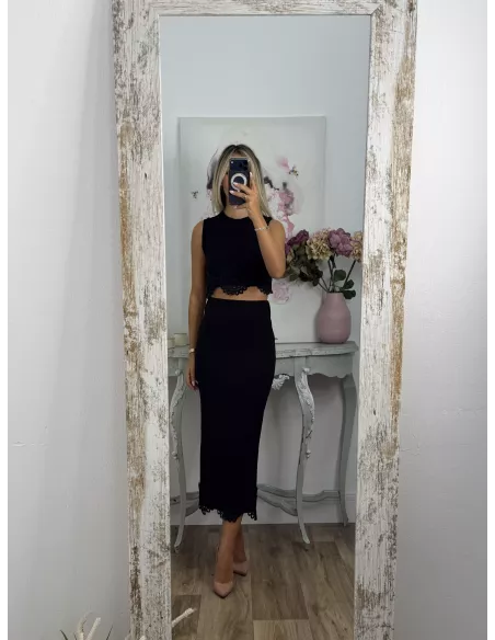 Conjunto Alicia top y falda negro