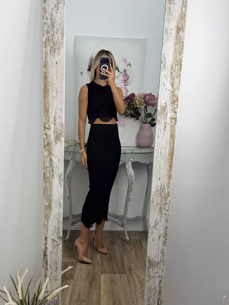 Conjunto Alicia top y falda negro