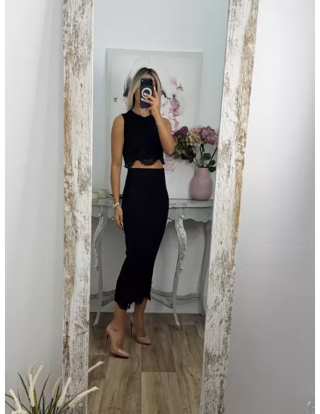 Conjunto Alicia top y falda negro